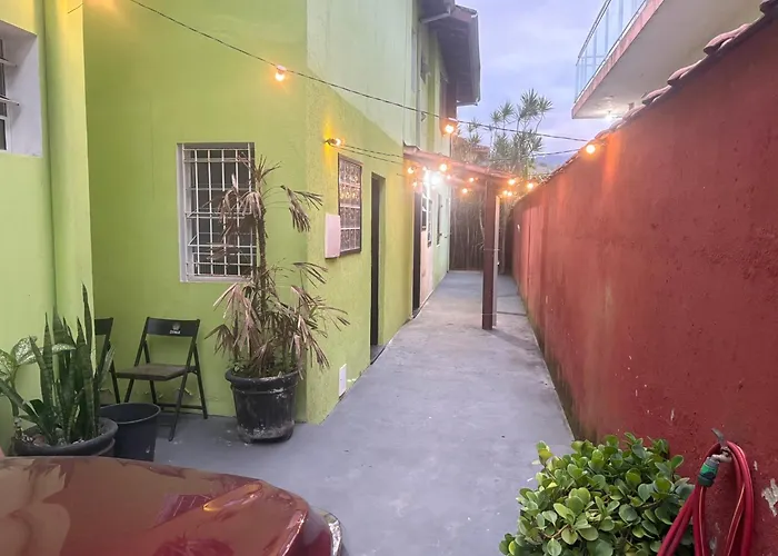 Chale Frente Mar - 50 Metros Da Praia Da Maranduba - Com Vista Para Montanhas Ubatuba